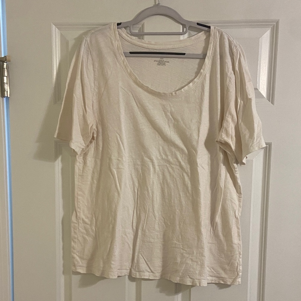 Women’s Lane Bryant short sleeve t-shirt